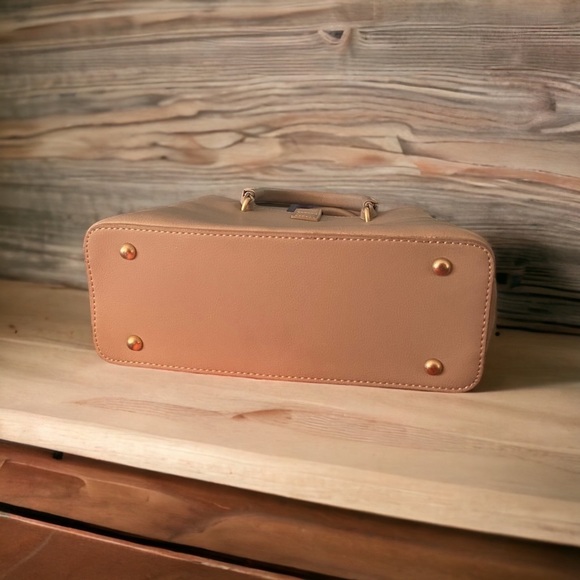 Susen Taupe Tan Handbag w/ Gold Accents - Picture 3 of 10